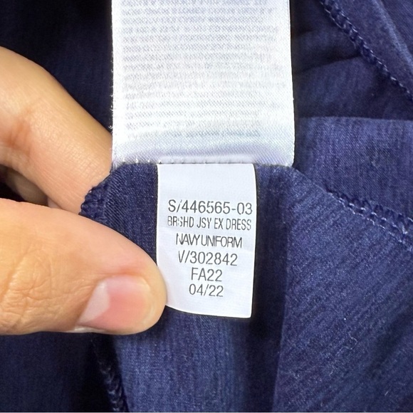 GapFit Brushed Jersey Exercise Athletic Racerback Dress, Navy Blue size S - Picture 7 of 8